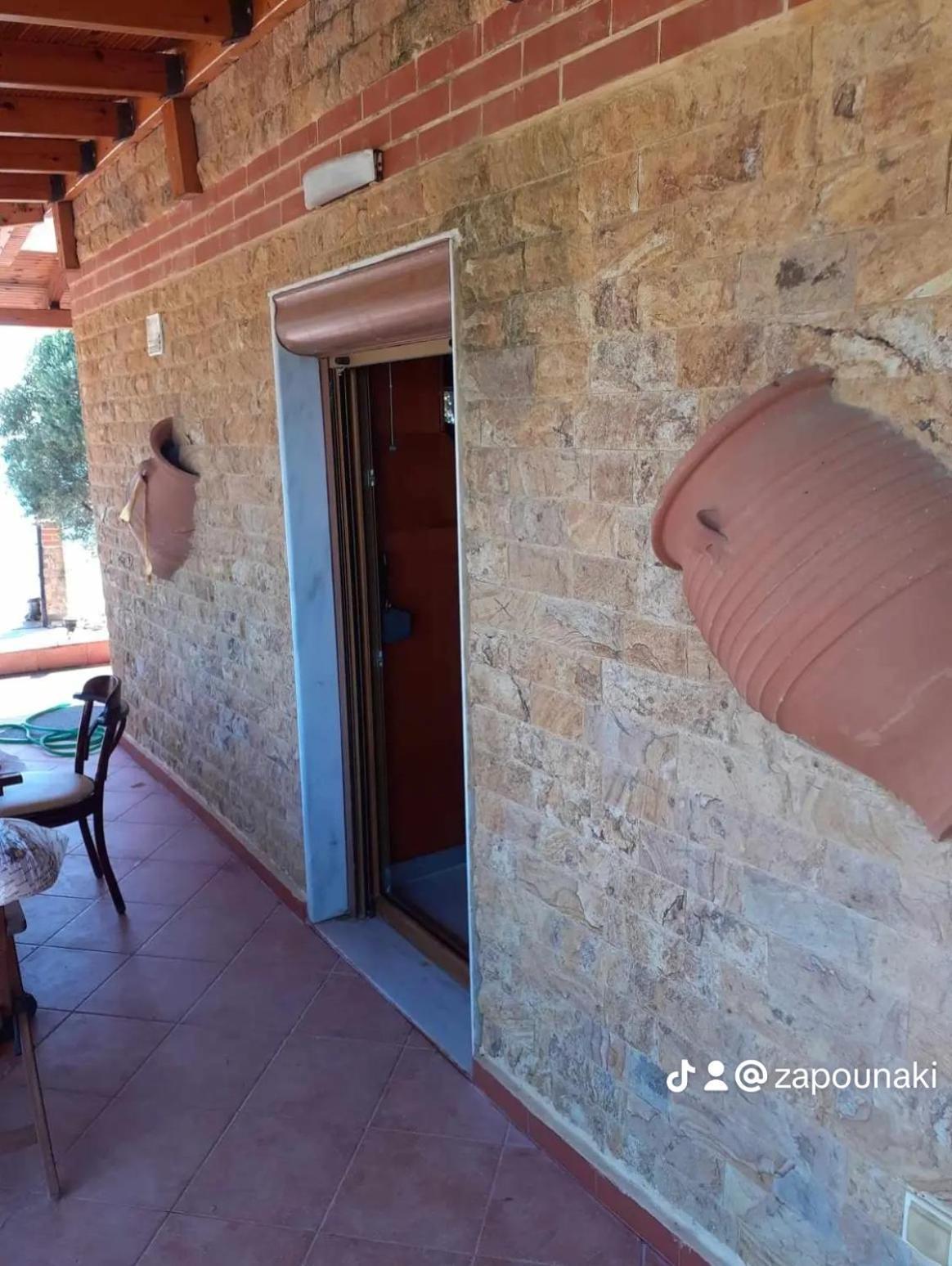 Vila George'S House Nea Plagia Exteriér fotografie